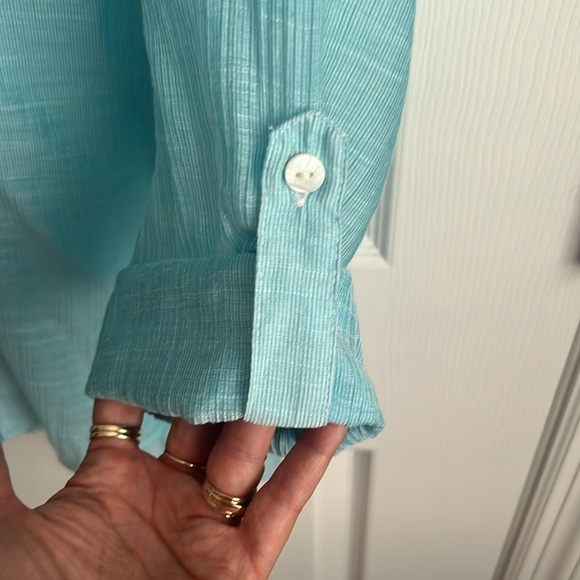 Chico's‎ Womens Shirt Button Down Roll Sleeve Aqua Blue Pockets Top Size 0 Small - Picture 5 of 9